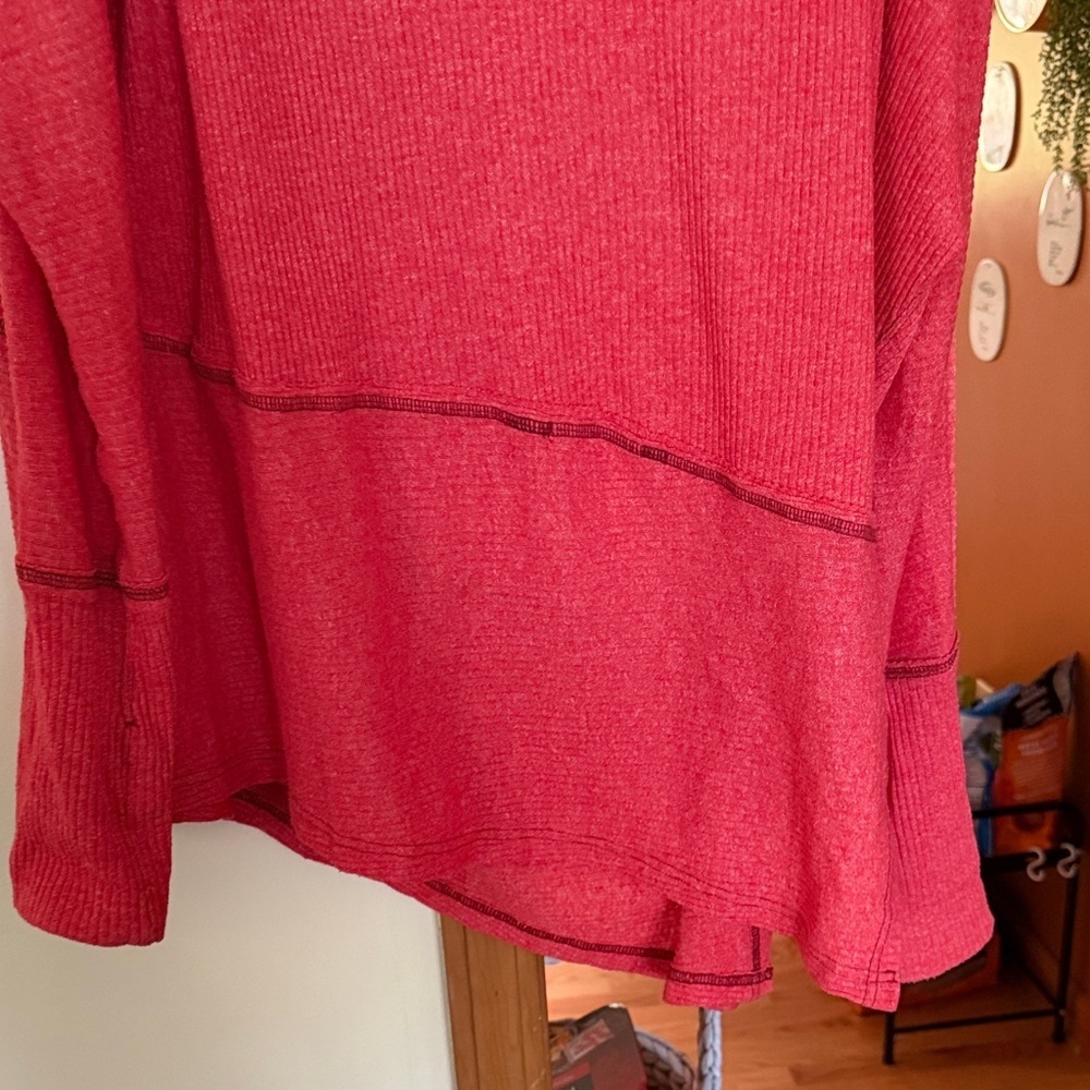 We The Free Free PeopleLightweight Londontown Thermal Top Size Large - Picture 5 of 10